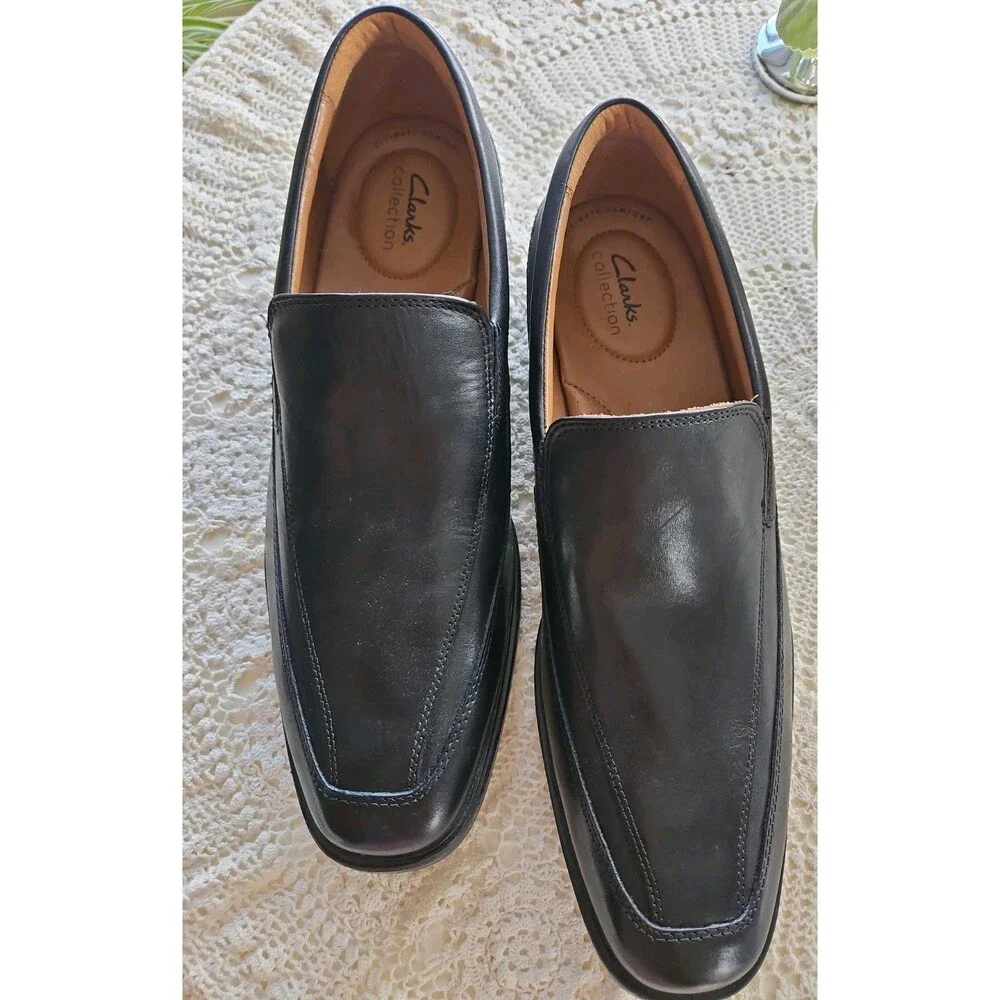 NEW Clarks Tilden Free Slip-On Loafer 26110312 Black Leather  Sz 13 M